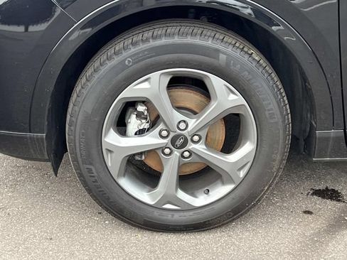 Used 2024 Ford Escape ST-Line w/ Tech Pack #1 AWD/4WD image 8