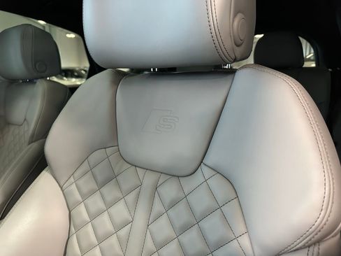 Used 2025 Audi SQ5 Premium Plus image 15