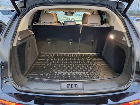 Certified 2024 Lincoln Corsair Reserve image 25