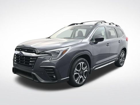 Used 2024 Subaru Ascent Limited w/ Technology Package AWD/4WD image 3
