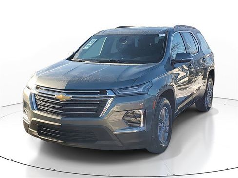 Certified 2023 Chevrolet Traverse LT w/ LPO, Floor Liner Package image 2