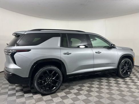 New 2026 Chevrolet Traverse RS w/ LPO, Floor Liner Package image 3