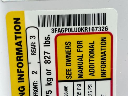 Used 2019 Ford Fusion SE image 36