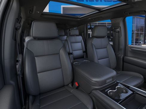 New 2026 Chevrolet Tahoe RST image 18