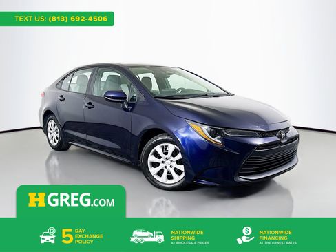 Used 2024 Toyota Corolla LE image 1