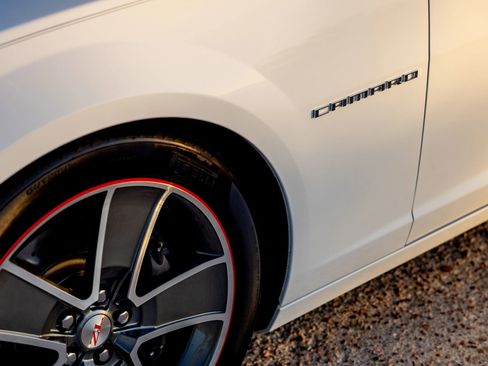 Used 2010 Chevrolet Camaro SS w/ RS Package image 37