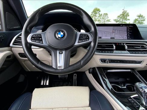 Used 2020 BMW X7 M50i AWD/4WD image 6