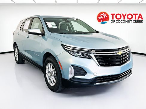 Used 2022 Chevrolet Equinox LT FWD image 1