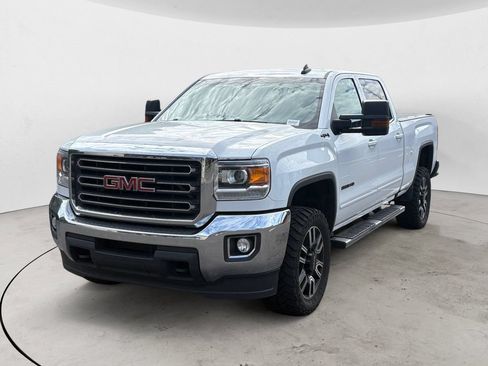 Used 2017 GMC Sierra 2500 SLE w/ HD SLE Preferred Plus Package AWD/4WD image 1