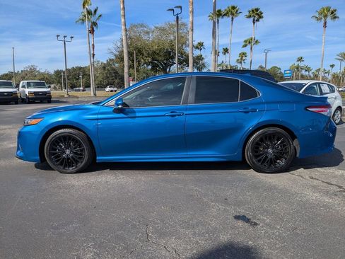 Used 2020 Toyota Camry SE image 7