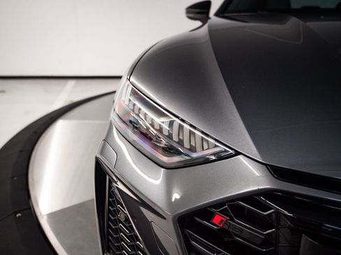 Used 2023 Audi RS 7 Sportback image 12