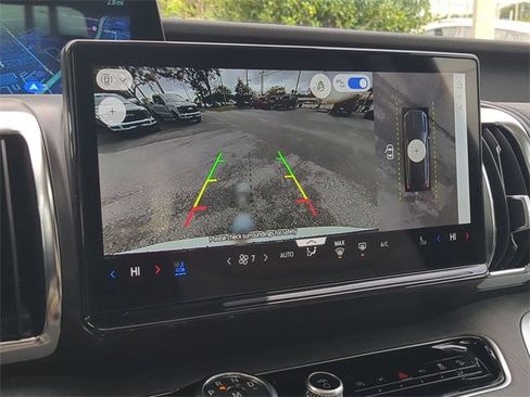 New 2025 Ford Expedition Max Platinum w/ Platinum Ultimate Package image 10