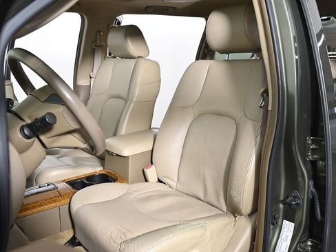 Used 2005 Nissan Pathfinder LE w/ (U01) LE Navigation Pkg image 21