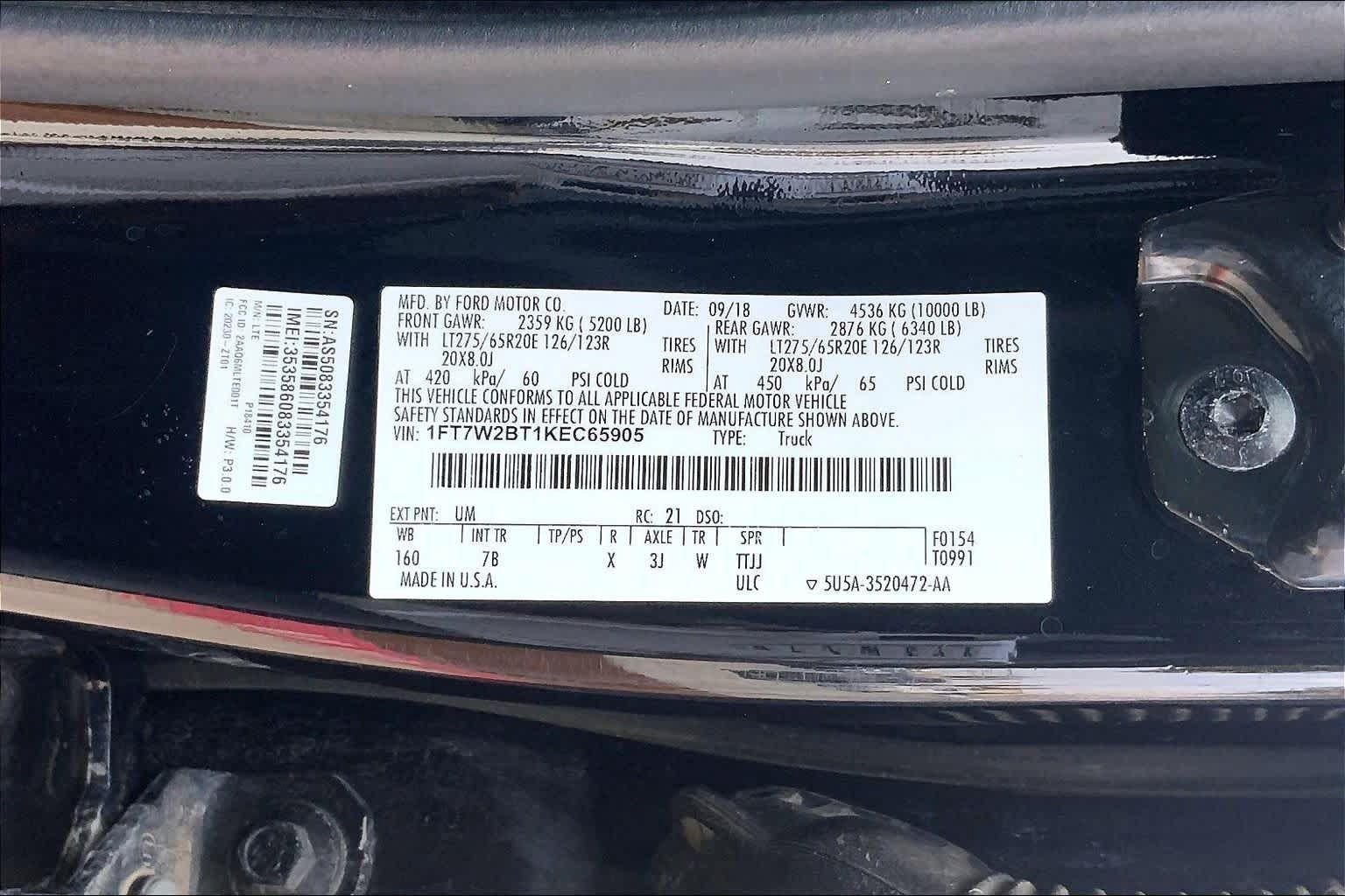 Used 2019 Ford F250 Platinum w/ Platinum Ultimate Package AWD/4WD image 33