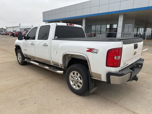 Used 2014 Chevrolet Silverado 2500 LT w/ Interior Plus Package image 25