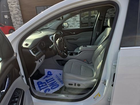 Used 2020 GMC Acadia SLT FWD image 7