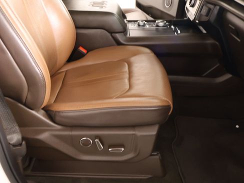 Used 2023 Ford Expedition King Ranch image 16