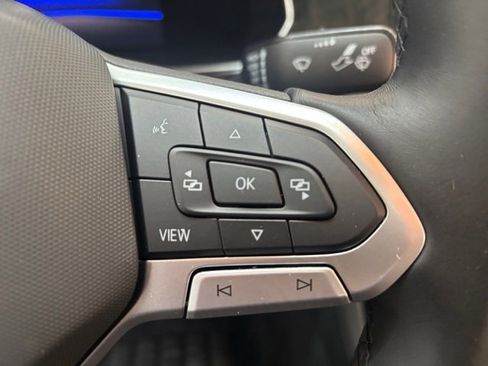 Certified 2022 Volkswagen Jetta SE image 21