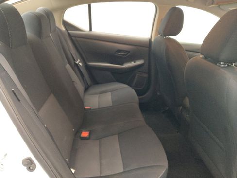 Used 2024 Nissan Sentra SV FWD image 19