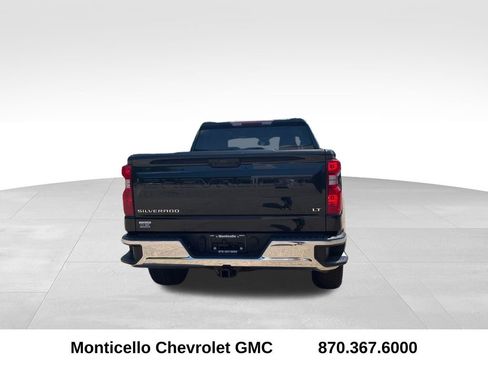 Used 2023 Chevrolet Silverado 1500 LT AWD/4WD image 4