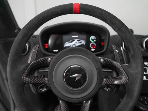 Used 2020 McLaren 620R image 54