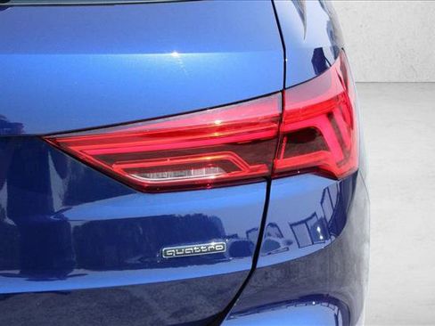 Used 2021 Audi Q3 2.0T Premium w/ Convenience Package AWD/4WD image 10