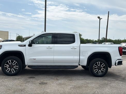 New 2026 GMC Sierra 1500 AT4 AWD/4WD image 4