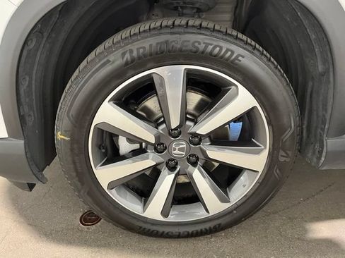 Used 2023 Honda Pilot Elite image 29