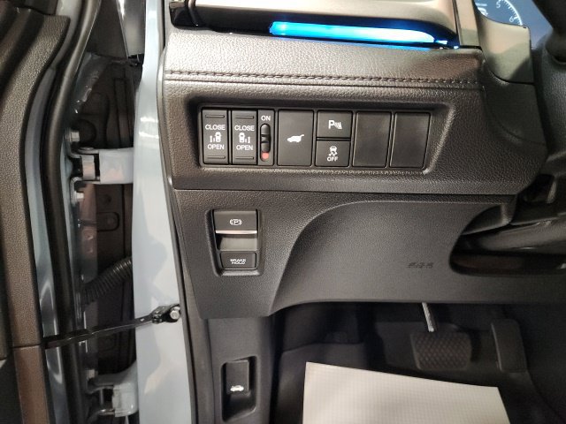Certified 2025 Honda Odyssey Touring image 20