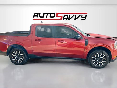 Used 2024 Ford Maverick Lariat w/ 4K Tow Package image 8