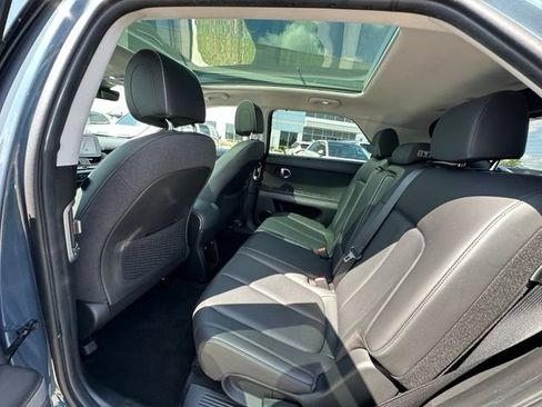 Used 2023 Hyundai Ioniq 5 Limited AWD/4WD image 13