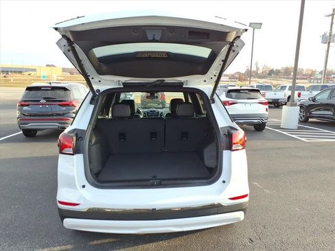 Used 2023 Chevrolet Equinox RS w/ RS Leather Package image 6