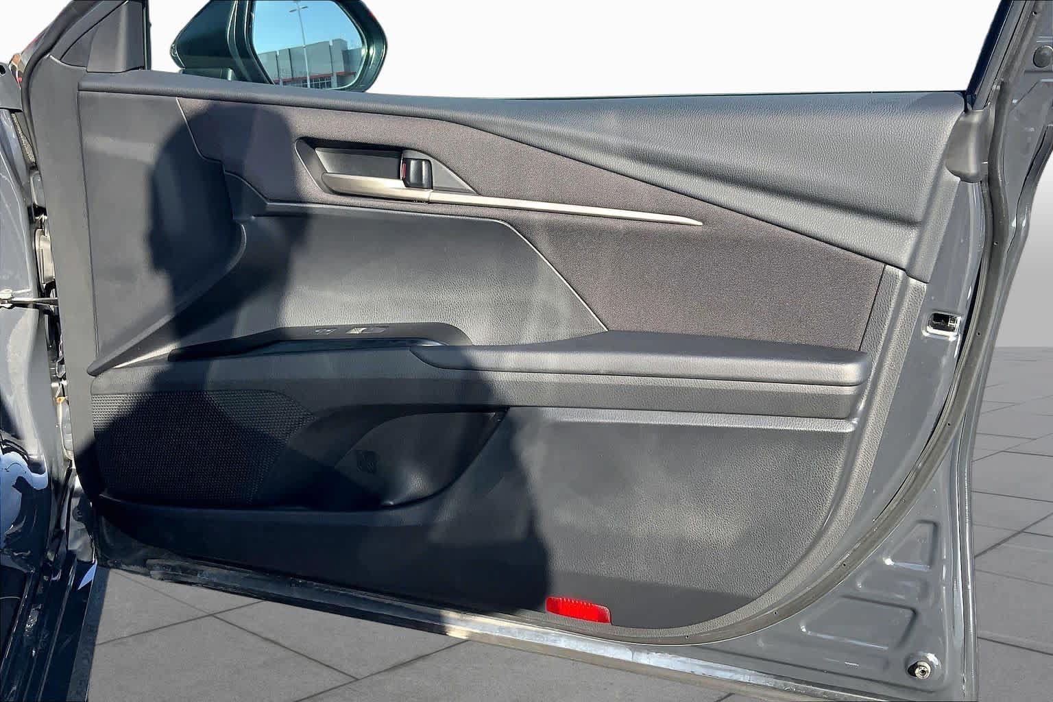 Used 2025 Toyota Camry LE FWD image 23