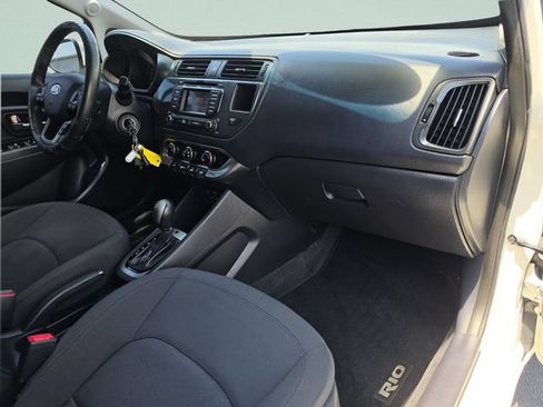 Used 2012 Kia Rio SX FWD image 22