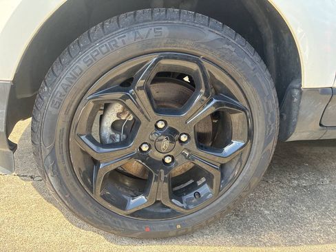 Used 2021 Ford EcoSport SES w/ Interior Protection Package AWD/4WD image 5