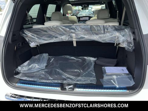 Used 2025 Mercedes-Benz GLS 450 4MATIC image 12