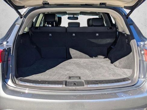 Used 2017 INFINITI QX70 AWD image 7