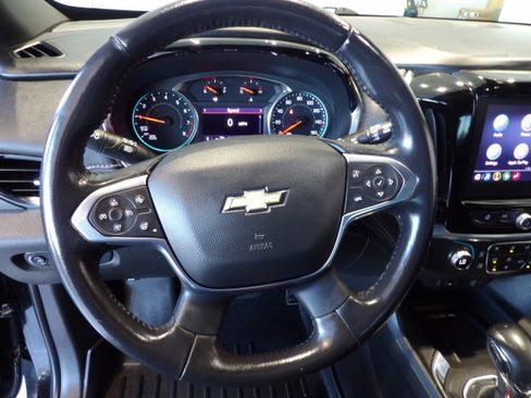 Used 2022 Chevrolet Traverse LT AWD/4WD image 11
