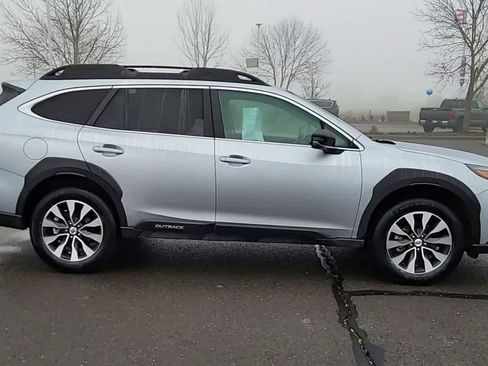 Used 2023 Subaru Outback Limited XT image 9