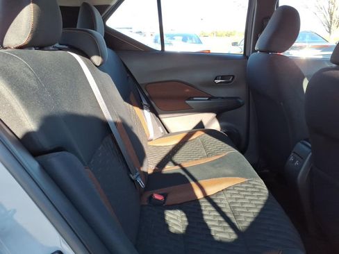 Certified 2023 Nissan Kicks SR w/ Interior Electronics Package FWD image 10