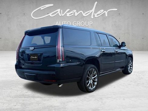 Used 2019 Cadillac Escalade ESV Platinum w/ Escalade Sport Edition image 16