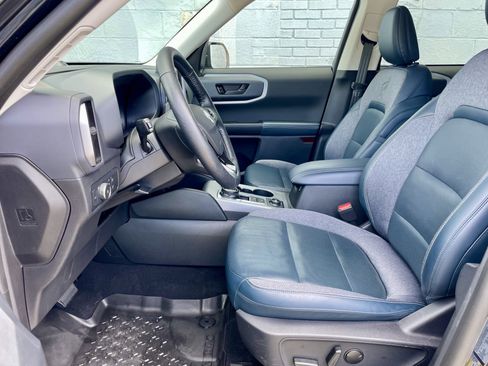 Used 2022 Ford Bronco Sport Outer Banks w/ Tech Package AWD/4WD image 14