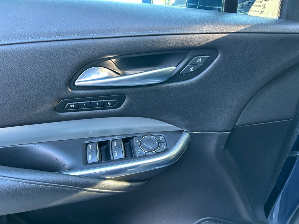 Used 2019 Cadillac XT4 Premium Luxury FWD image 12