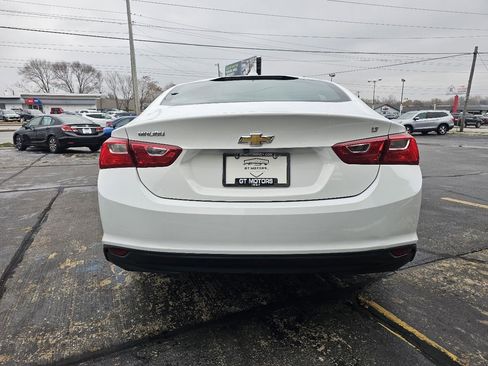 Used 2018 Chevrolet Malibu LT FWD image 6