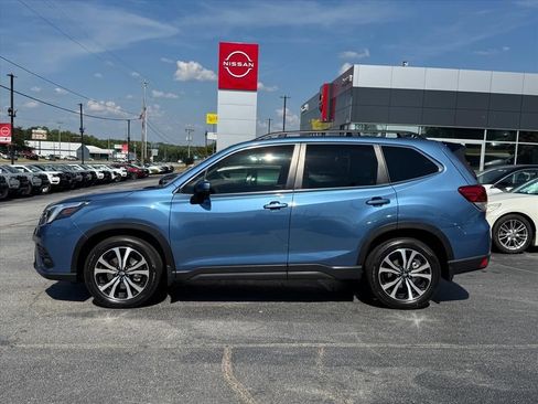 Used 2024 Subaru Forester Limited AWD/4WD image 6