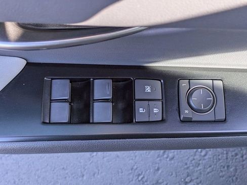 Used 2024 Lexus UX 250h FWD w/ Premium Package image 15