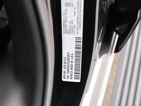 Used 2020 RAM 1500 Limited w/ Black Appearance Package RWD image 33