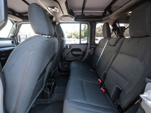 Used 2022 Jeep Wrangler Unlimited Sport AWD/4WD image 75