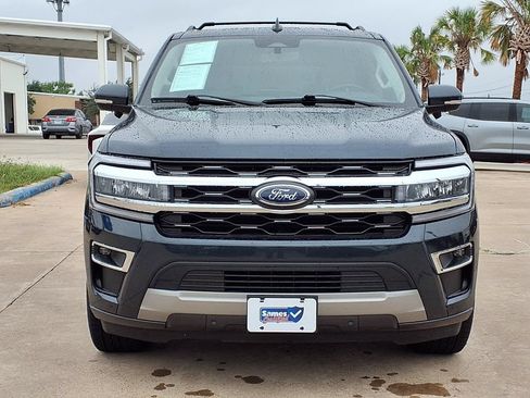 Used 2023 Ford Expedition Limited RWD image 3