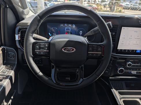 Used 2026 Ford F250 Lariat w/ Black Appearance Package image 30